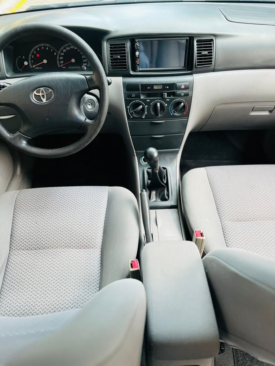 Toyota fielder - foto 8