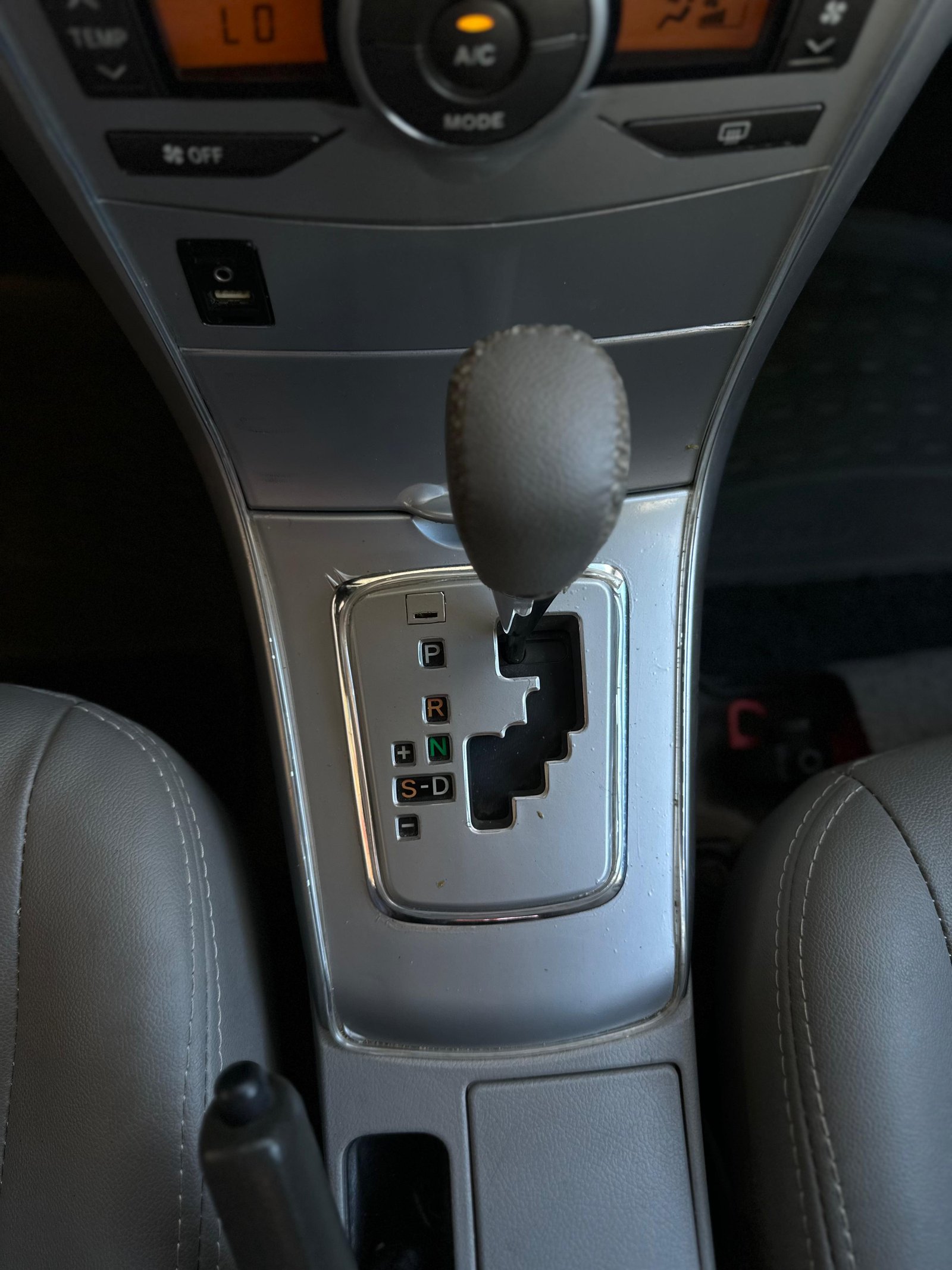 Toyota Corolla Xei - foto 13