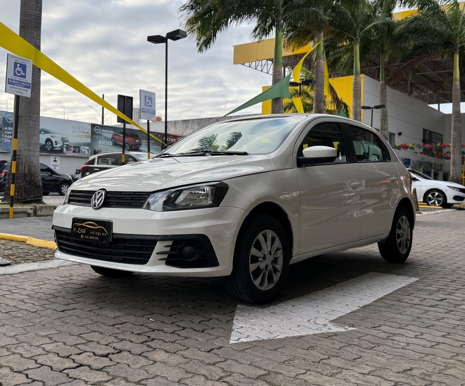 Volkswagen Gol - foto 2