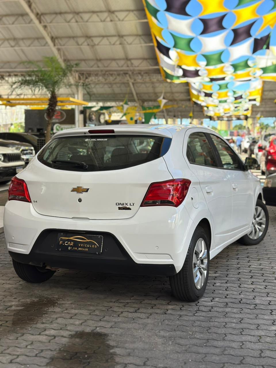 GM - Chevrolet Onix Hatch Lt - foto 4