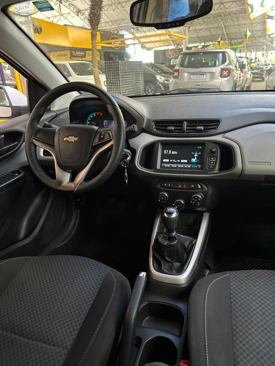 GM - Chevrolet Onix Hatch Lt - foto 7