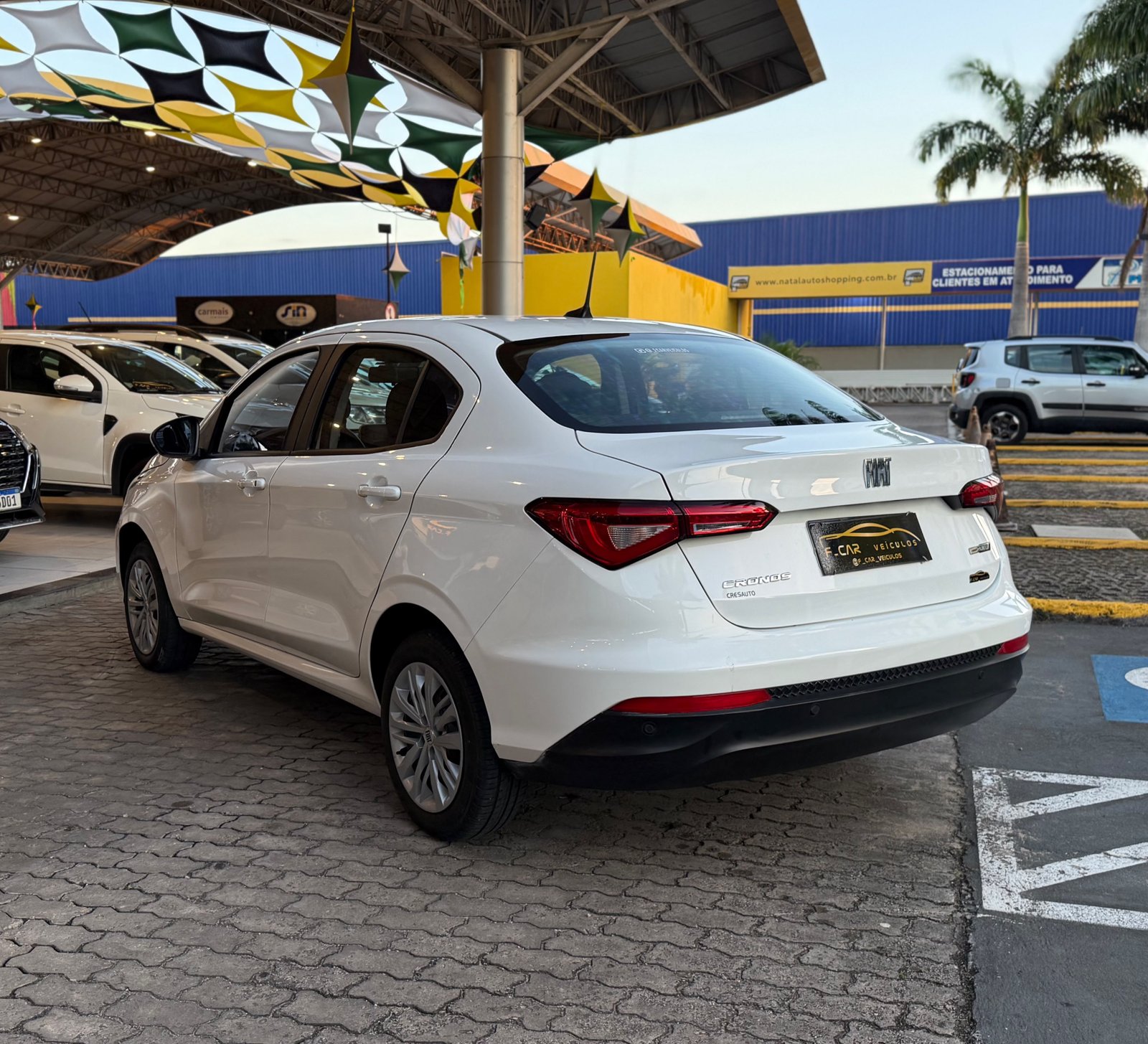 Fiat Cronos Drive - foto 5