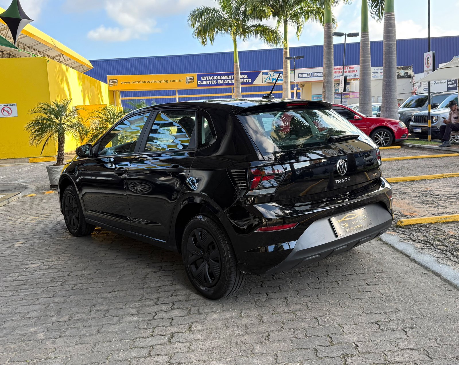 Volkswagen Polo Track - foto 4